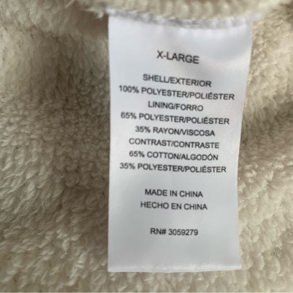 Fleece Pullover - Picture 7 of 8